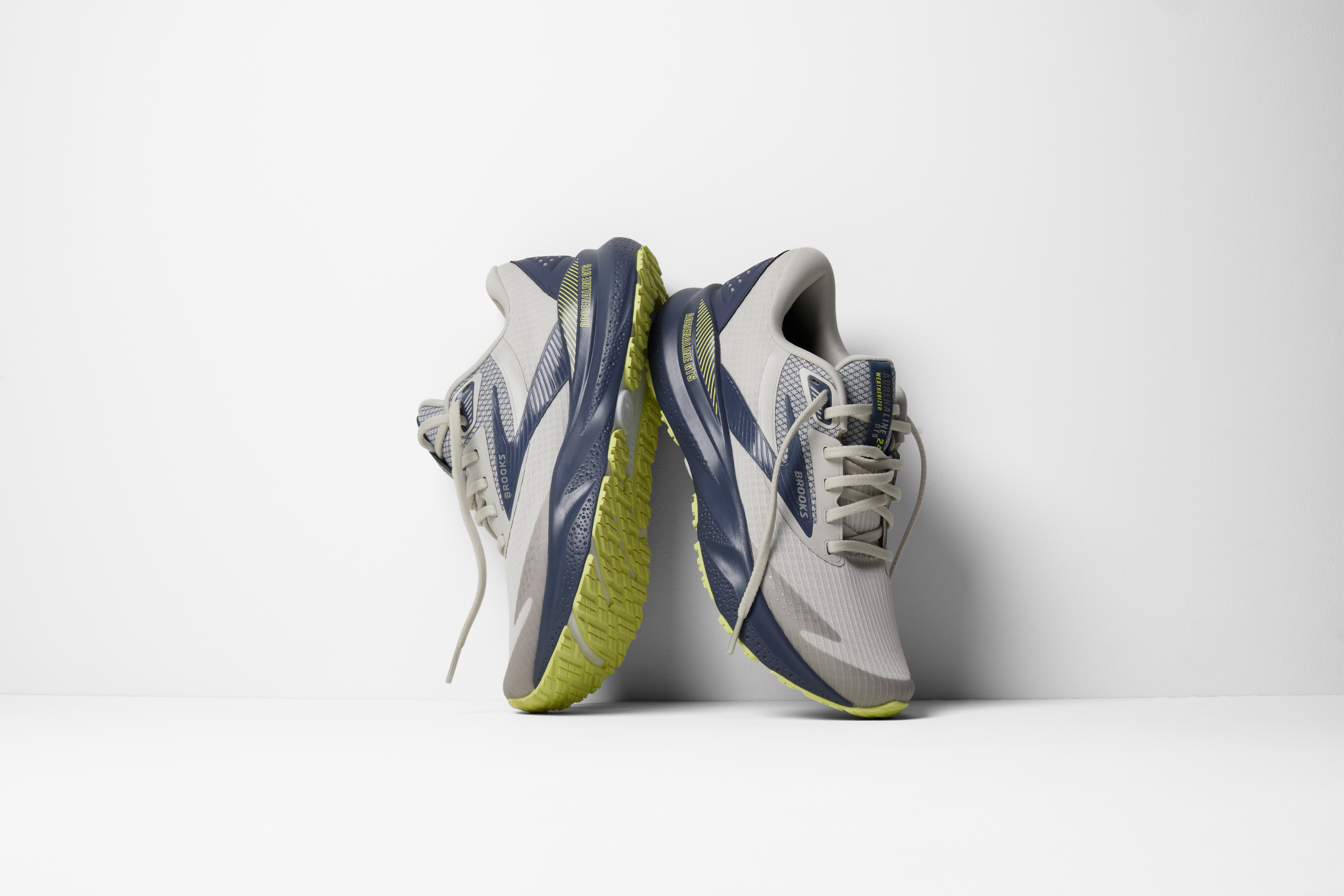 Resim Adrenaline Gts 24 Weatherized