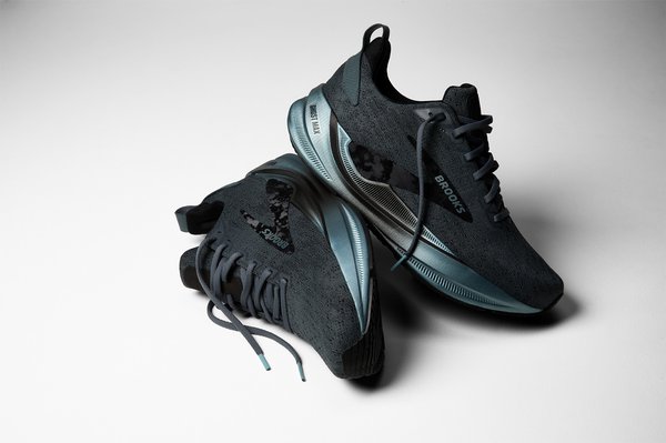 Ghost Max 4 - 2